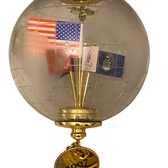 2007 Hallmark USA Globe Military Flags Christmas Ornament A World of Freedom - Picture 3 of 11